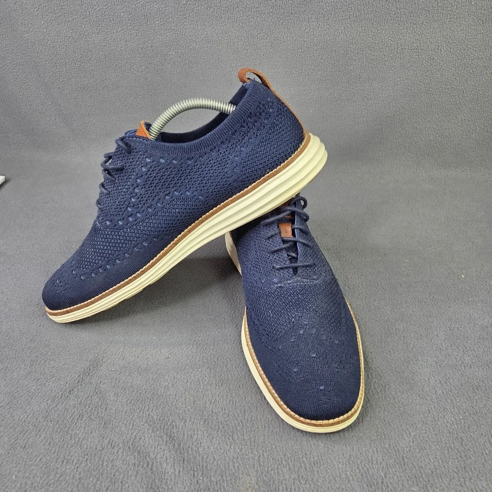 Cole Haan Men's OriginalGrand Stitchlite Wingtip Oxford (Size 10) Navy/Ivory